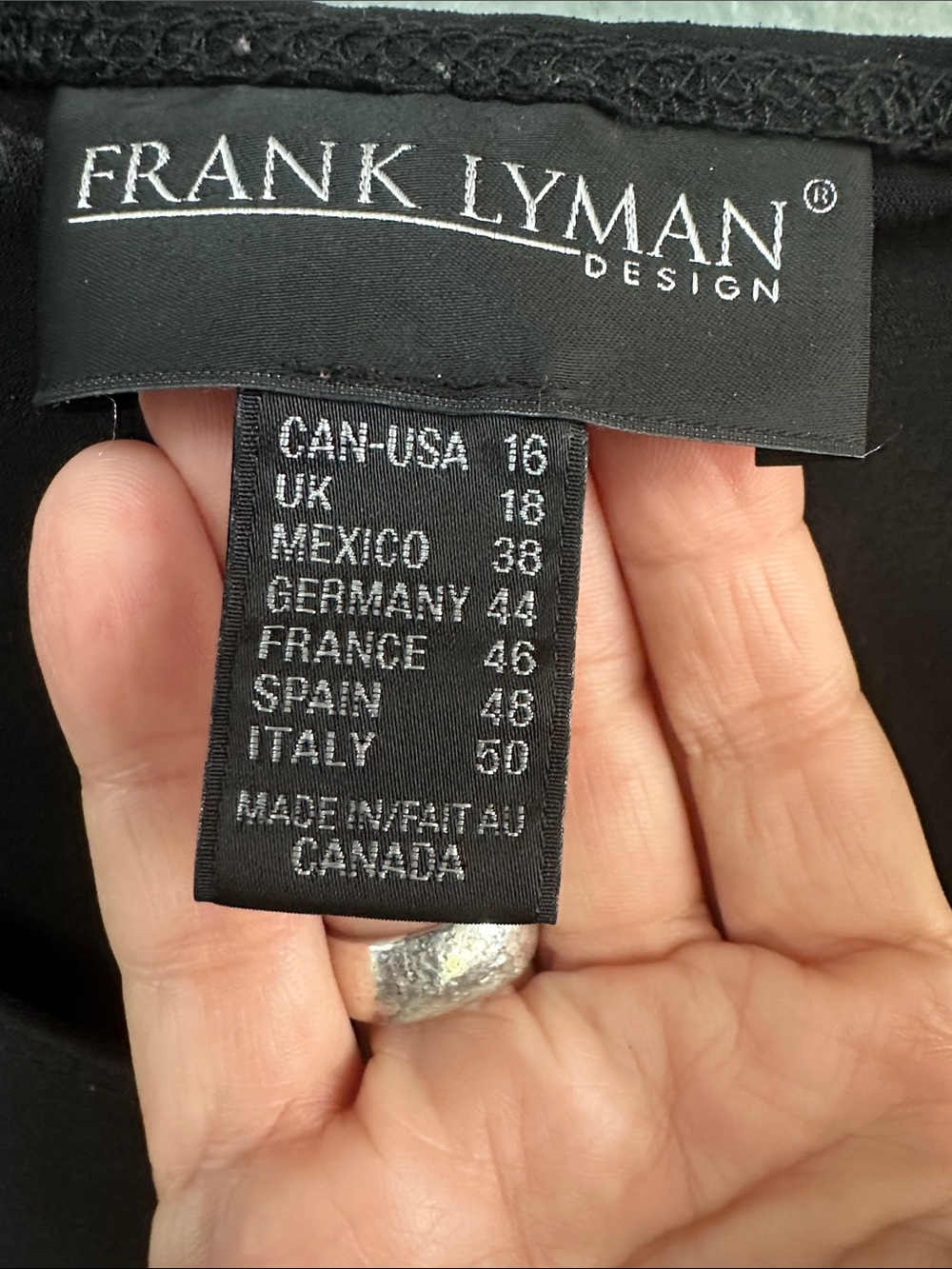 Frank Lyman Design Black & White Mixed-Panel V-Neck Tank - Picture 3 of 3